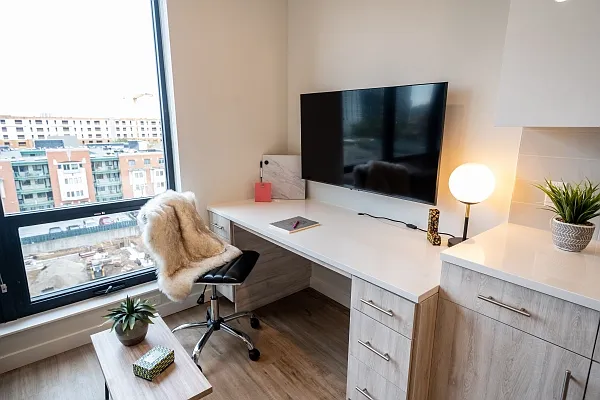 502 E Healey St #307 — Photo 6