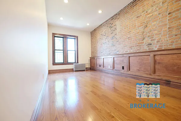 Rented by SBJ Brokerage, LLC | media 19