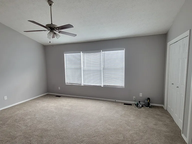 4025 Hancock Cir — Photo 15