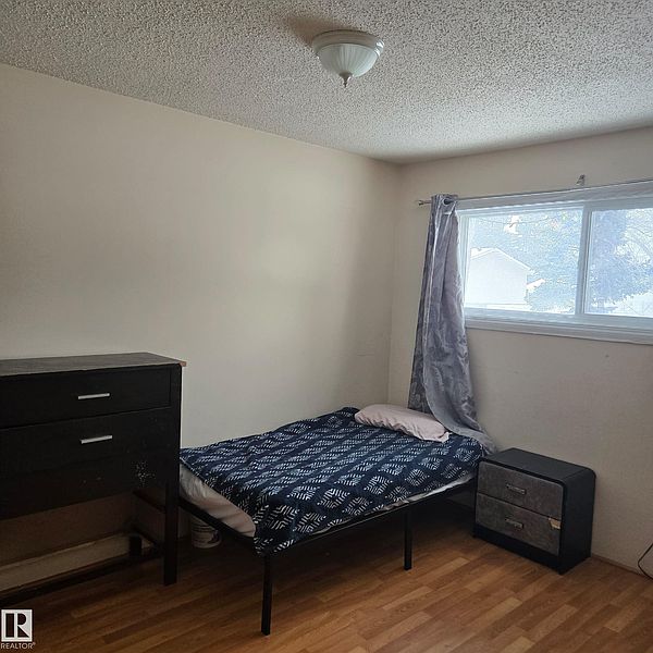 Edmonton House for rent - 4 Bedrooms — photo 11