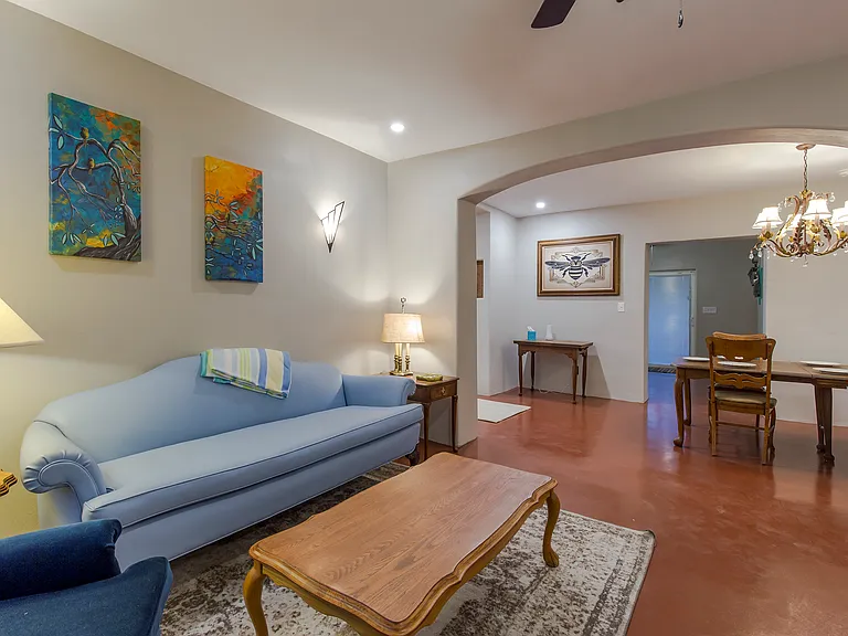 3816 E Lee St — Photo 4