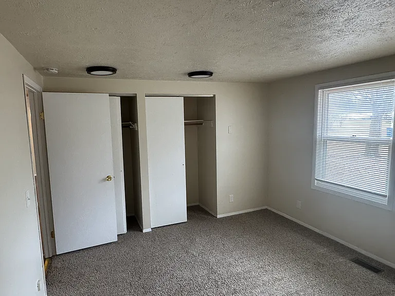 5405 Plantation Dr — Photo 10