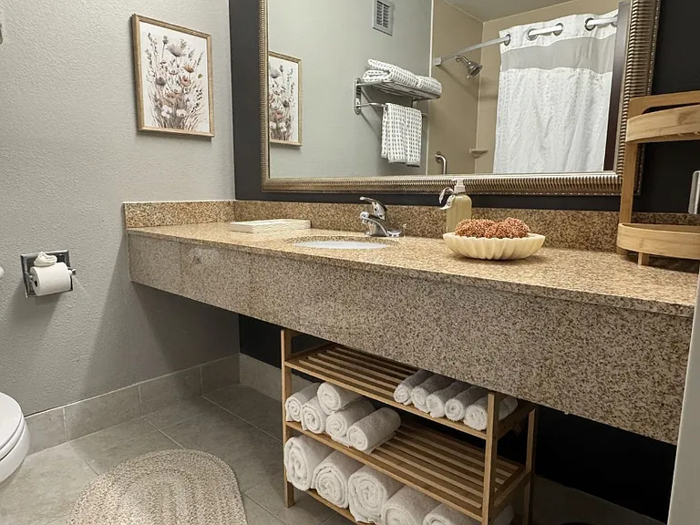 6175 W Grand Ave #1003 — Photo 5
