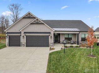 9905 Rothschild Ct, Centerville, OH 45458