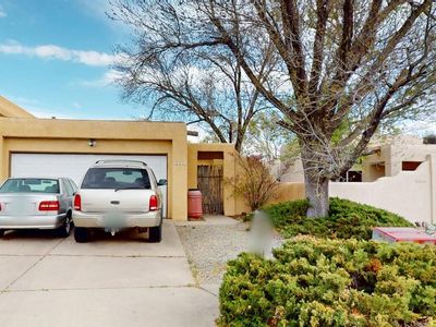 2512 Calle De Rincon Bonito, Santa Fe, NM, 87505