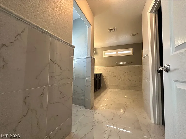 5937 Gordon Creek Ave — Photo 17