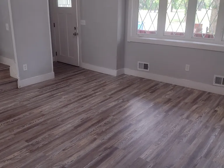 822 Maple St — Photo 24