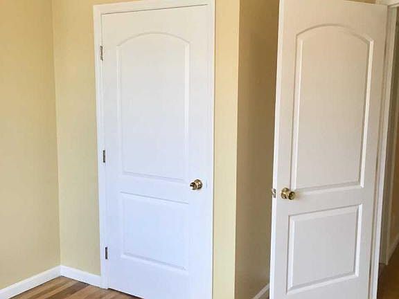 3rd image of 10420 39th Ave APT 4A