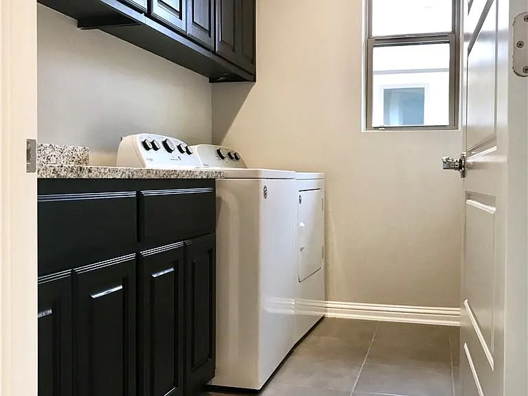 6814 E Riverside Dr #106 — Photo 25