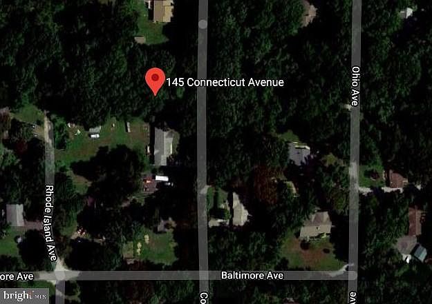 2nd image of 145 Connecticut Ave