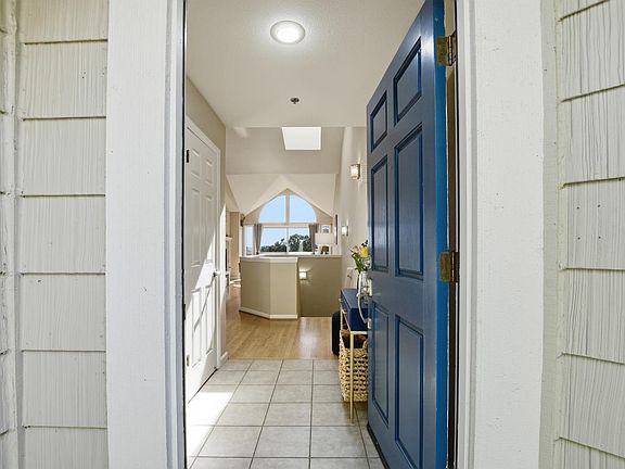 3rd image of 2003 Stonefield Lane