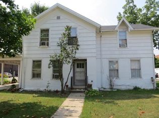 116 S State St, Kendallville, IN