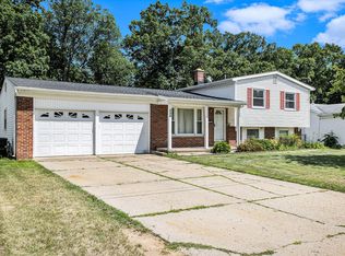 498 Morningside Dr, Battle Creek, MI 49015