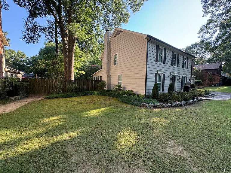 197 York Haven Dr — Photo 2