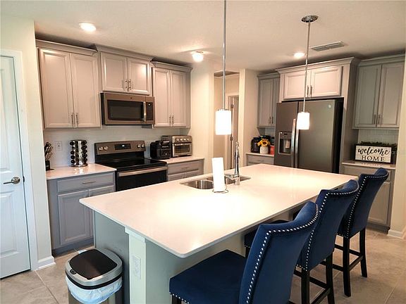 3rd image of 2881 Black Birch Dr