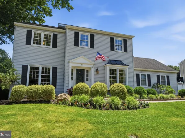 70 Winter Rd, Holland, PA 18966