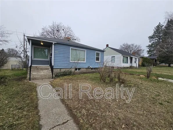 4723 N Cedar St, Spokane, WA 99205