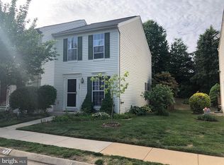 1802 Tiger Lily Cir, Woodbridge, VA 22192