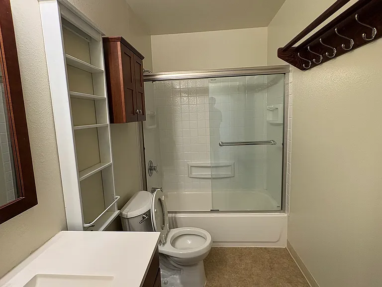 5910 SE 41st Ave #4.0 — Photo 12