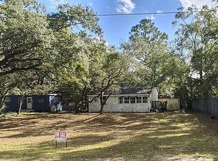 709 Georgia Ave, Carrabelle, FL 32322