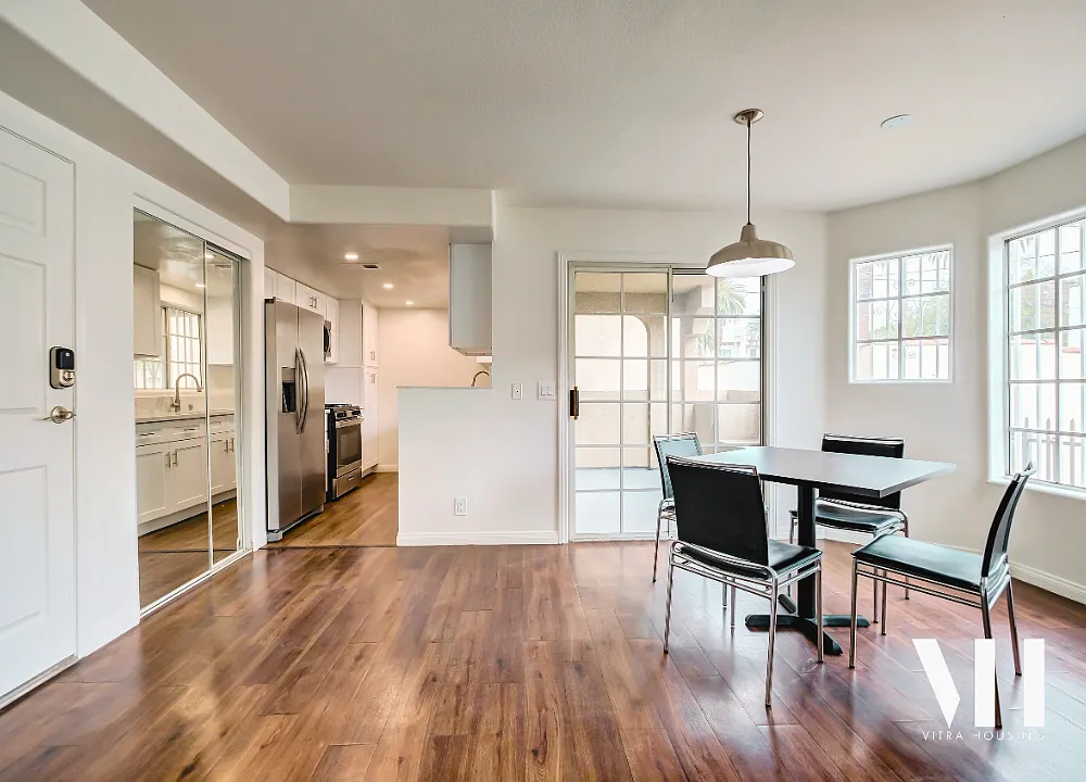 Portland Place Townhomes — Photo 4