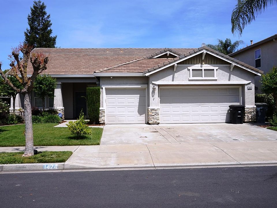 1st image of 1424 Grand Oak Way