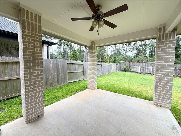 415 Northern Pike Dr — Photo 29
