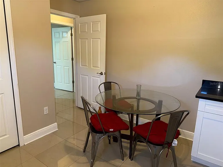 6609 Myrna Dr — Photo 17