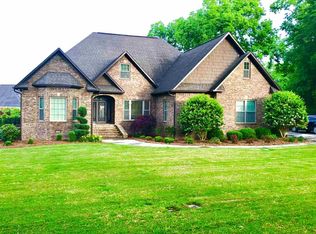 1604 Walnut St, Albertville, AL 35950