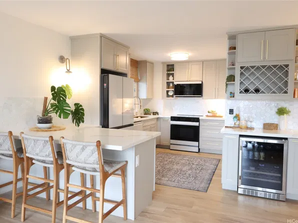 1848 Kahakai Dr APT 2208, Honolulu, HI 96814