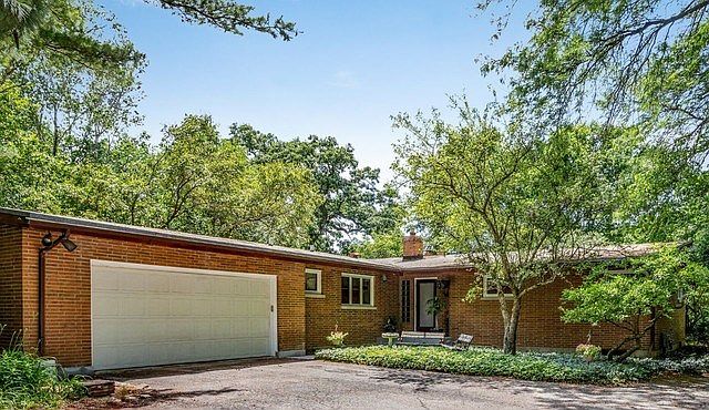 1st image of 41W107 Kings Mill Dr