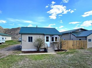 415 S Rosser Ave, Glendive, MT 59330