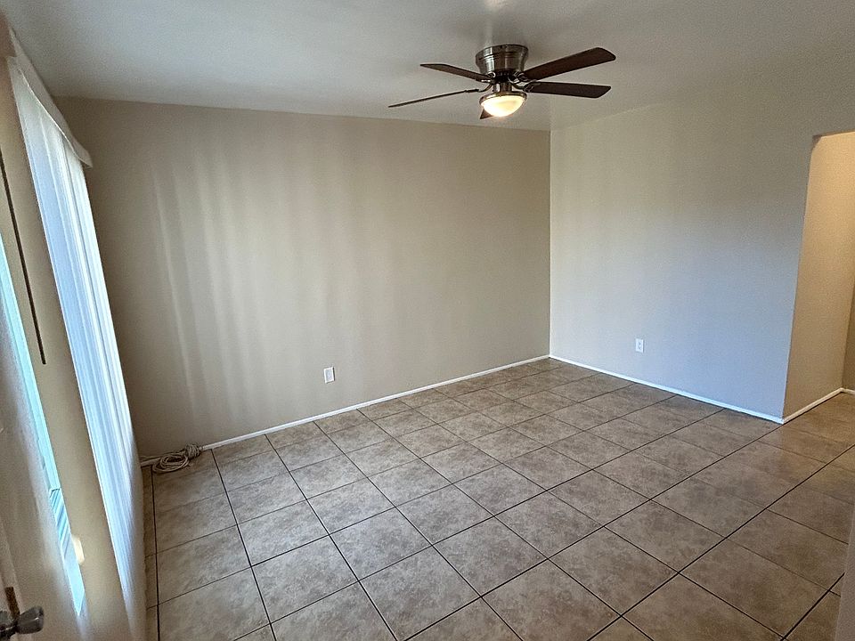 1st image of 934 S Gilbuck Dr #D