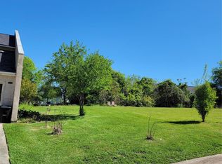 102 Capetown Way, Montgomery, TX 77356