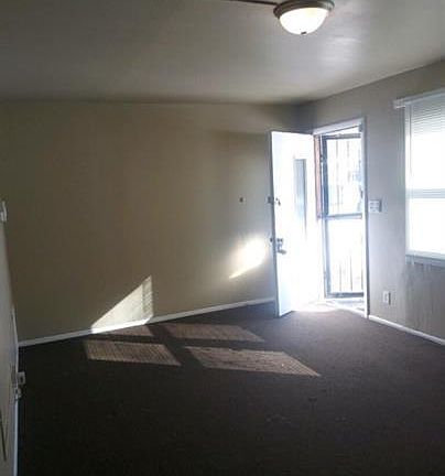 2nd image of 5028 Kentucky St #2