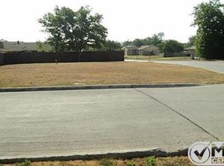 7237 Autumn Run Dr, Forest Hill, TX 76140