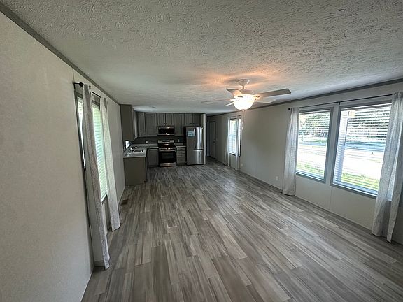 3rd image of 7519 Dorr Street Toledo #136
