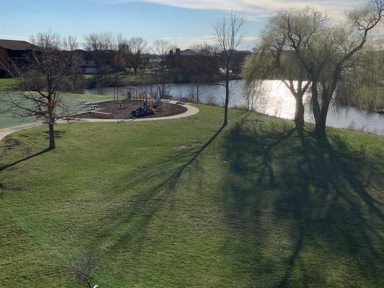 15354 Treetop Dr #3A — Photo 2