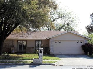7310 Midcrown Dr, San Antonio, TX 78218