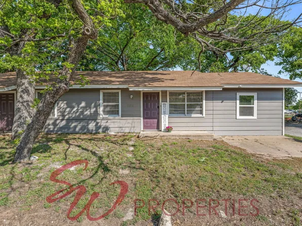 1373 W McNeill St #B, Stephenville, TX 76401