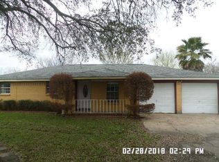 2902 George St, Bacliff, TX 77518