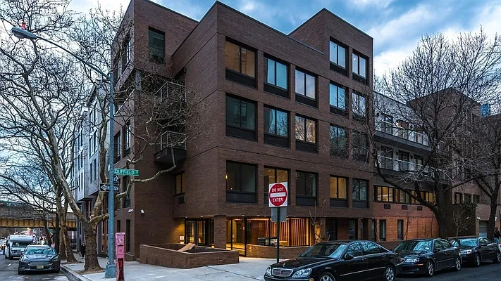 Rented by Nooklyn NYC LLC | media 3