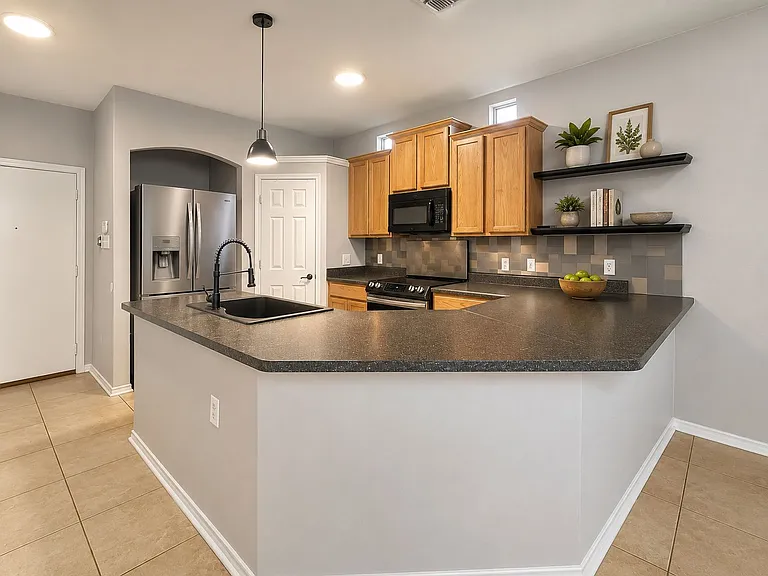 1227 Cresswell Cv — Photo 3