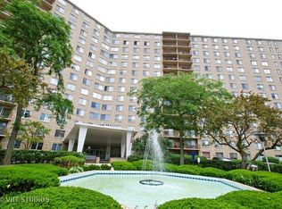 6833 N Kedzie Ave APT 104, Chicago, IL 60645