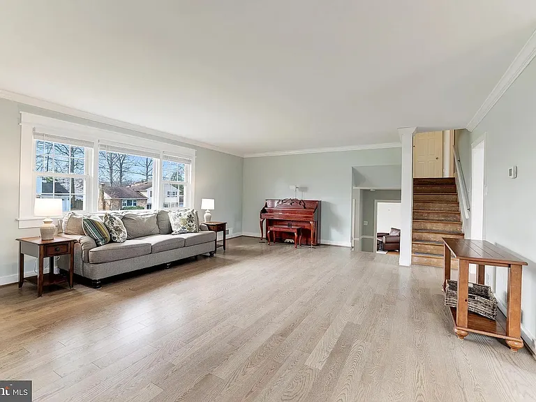 15010 Ulderic Dr — Photo 18