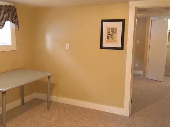 5th image of 736 E Ramona Ave #Basement