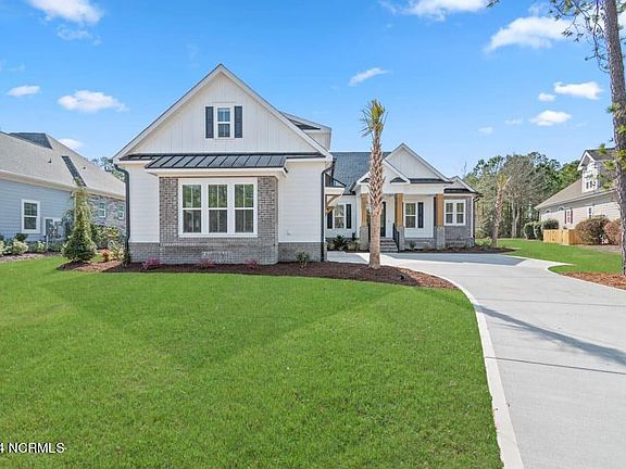 3rd image of 6591 Willowbank Place SW
