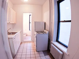 Rented by Urban Real Estate Inc