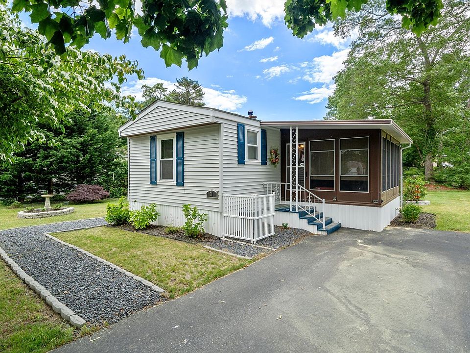 1st image of 61 Pipers Way