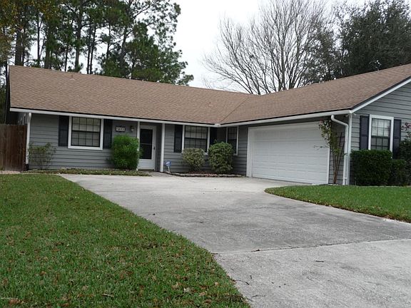 3rd image of 4653 Wassail Dr